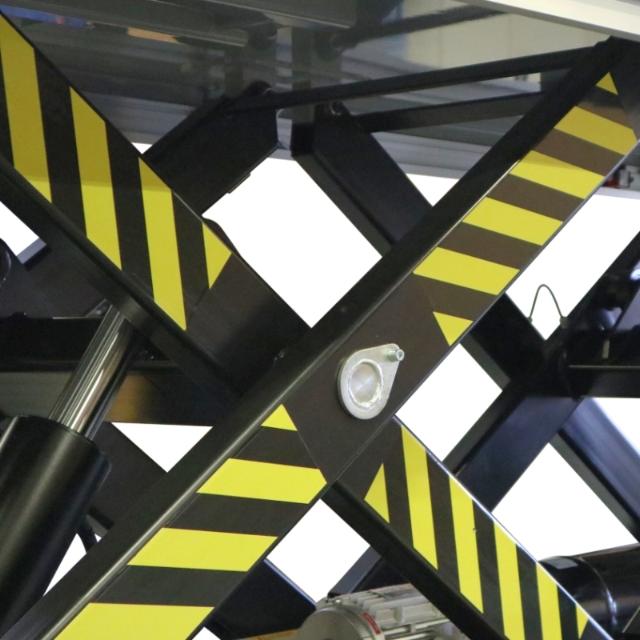 ILH4000BBS Tandem scissor lift table